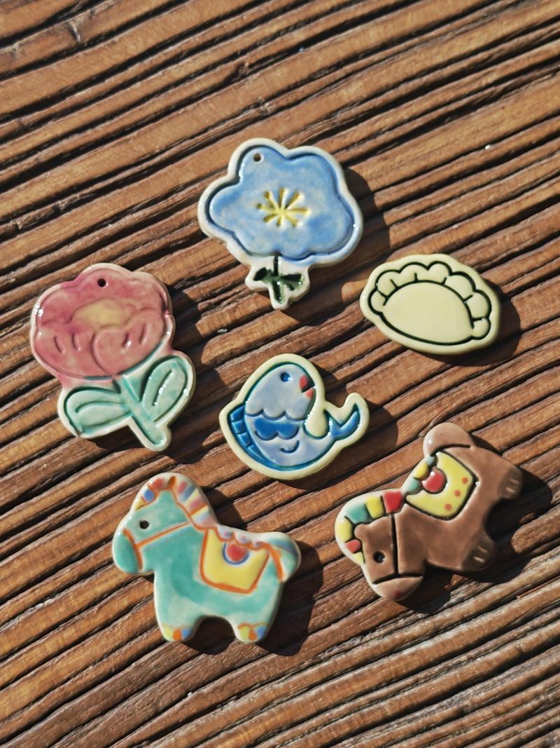 Knotty Clay Ceramic Fridge Magnet Making Experience