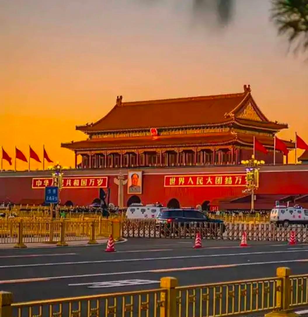Beijing Attractions Tour Escort, Guiding and Translation | Image 2 of 5