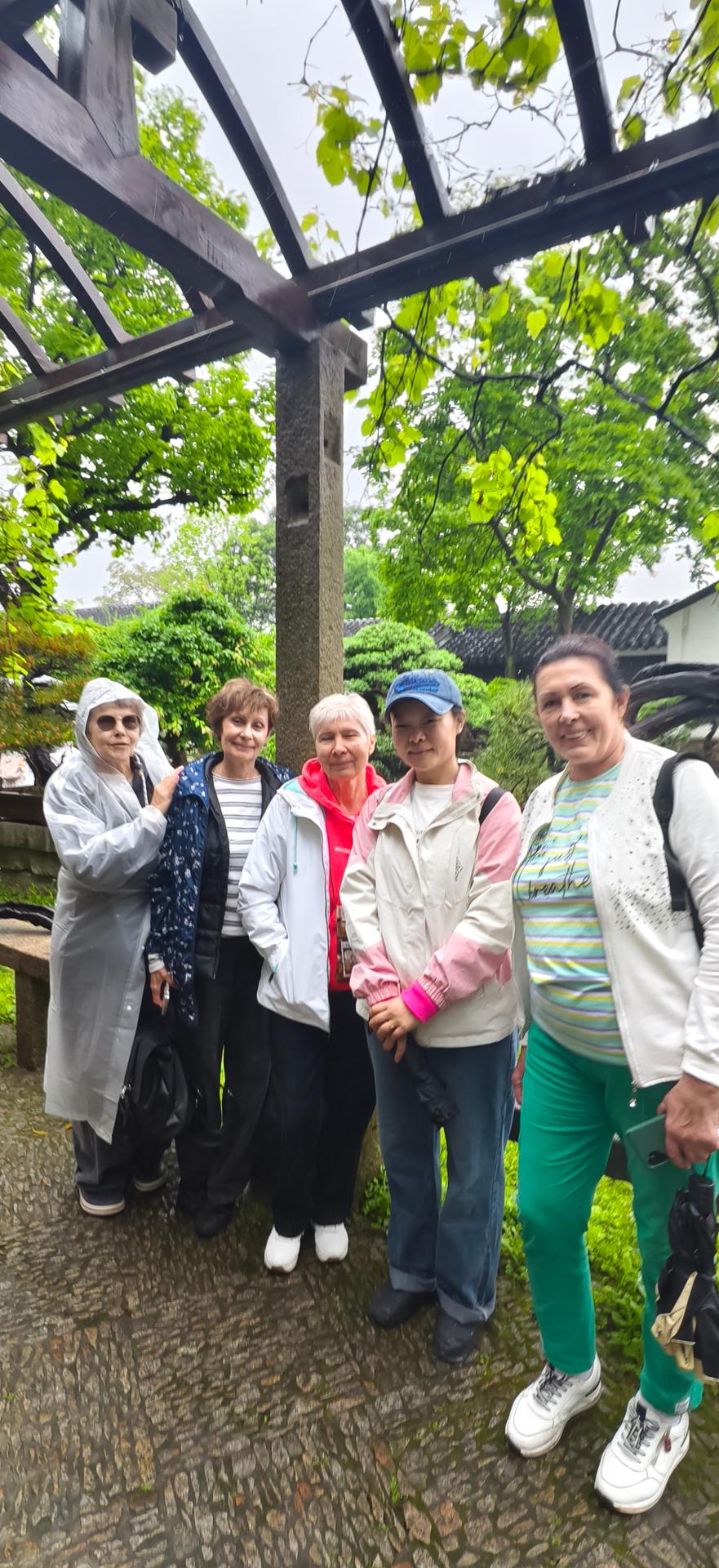 Russian-language tour guide services for Shanghai, Suzhou, Hangzhou and surrounding attractions | Image 3 of 5