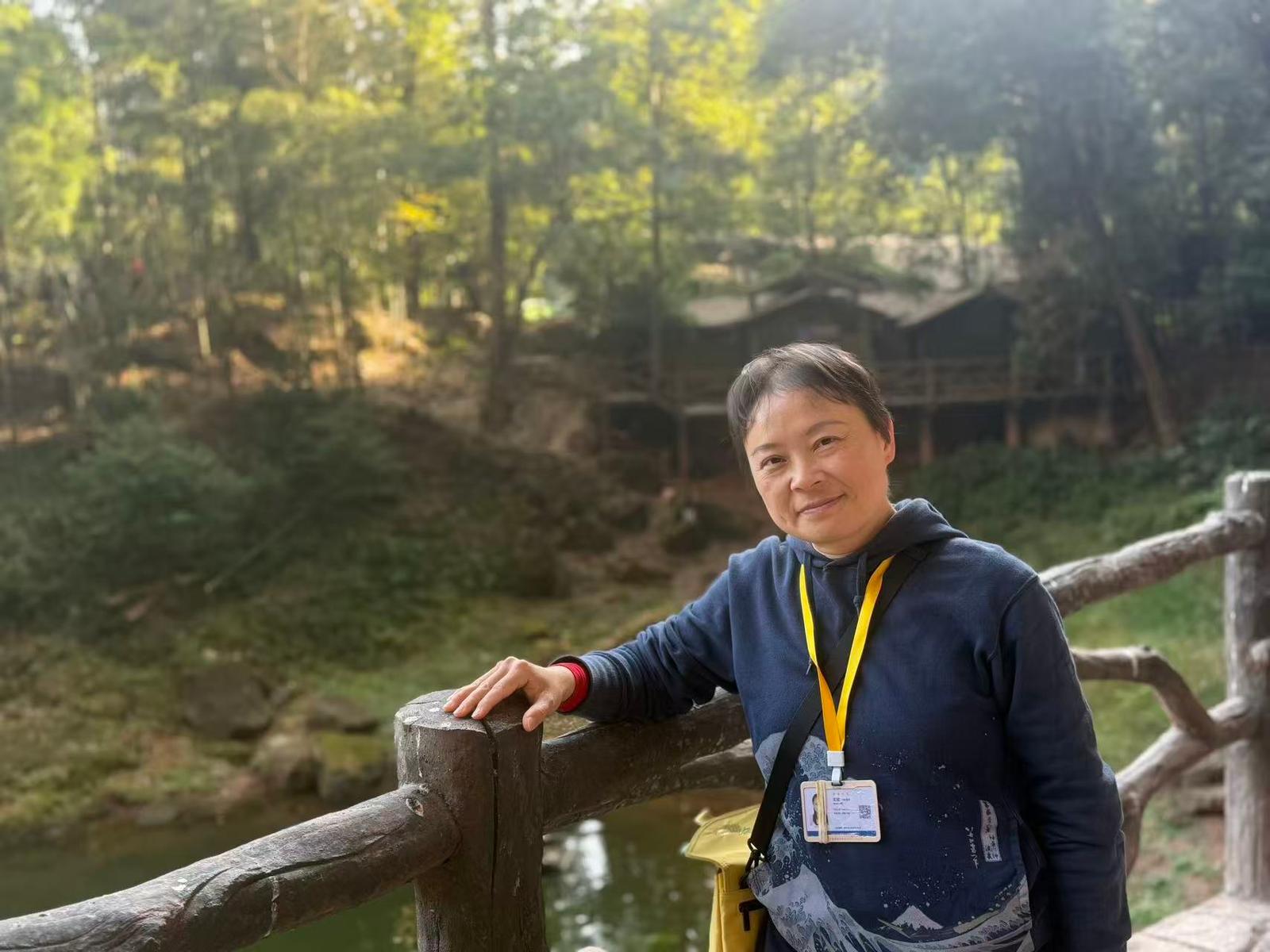 Tour guiding and commentary throughout all 9 prefecture-level cities in Fujian, including Wuyishan, Ningde, Xiapu, Fuzhou, Meizhou Island, Quanzhou, Xiamen, Zhangzhou, Longyan, the tulou, Sanming, and more, as well as Meizhou, Chaozhou, and Shantou in eastern Guangdong