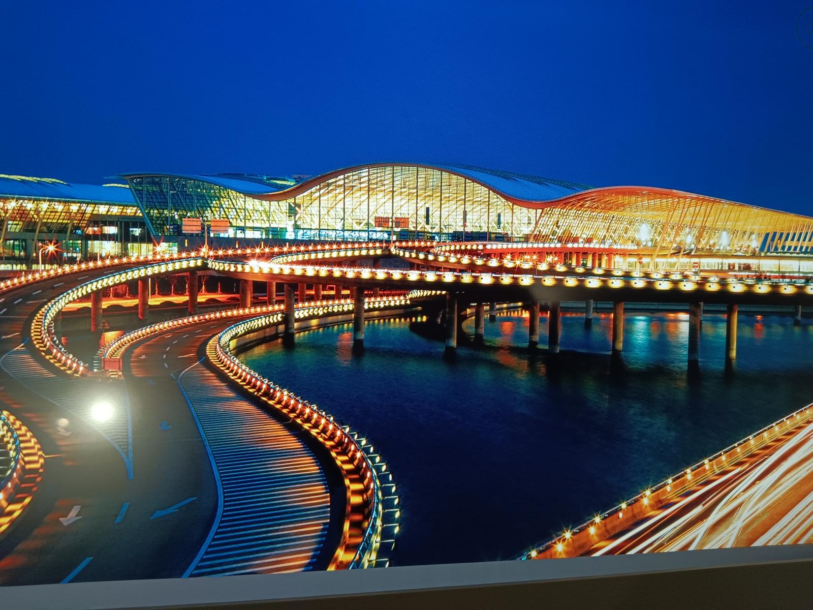Shanghai Pudong and Hongqiao Airport Transfer Service | Image 2 of 4