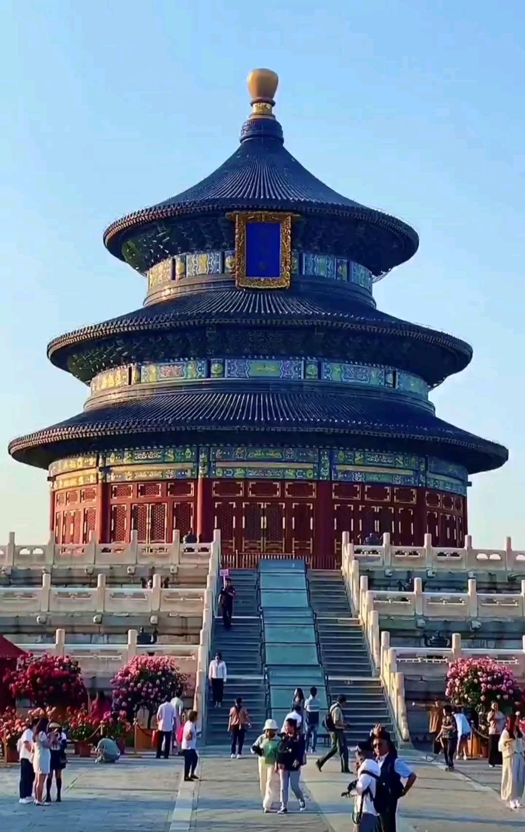 Beijing Attractions Tour Escort, Guiding and Translation | Image 3 of 5