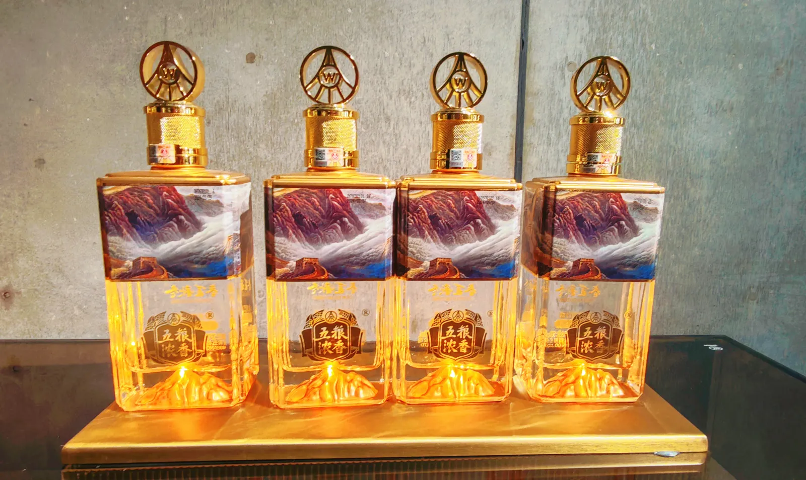 Wuliangye Baijiu mit kräftigem Aroma 52%vol · 500mL